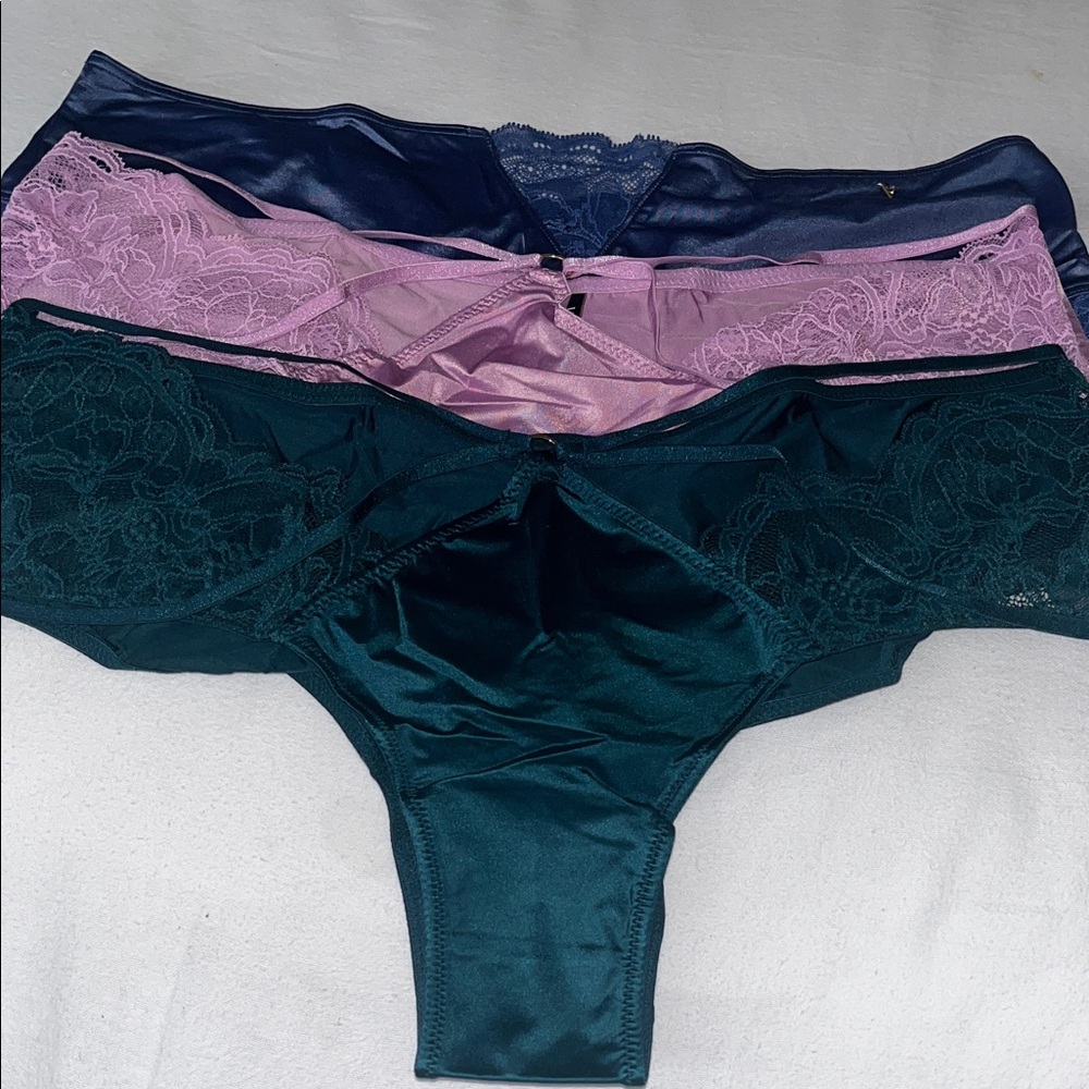 Victoria's Secret Very Sexy Cheeky Panties